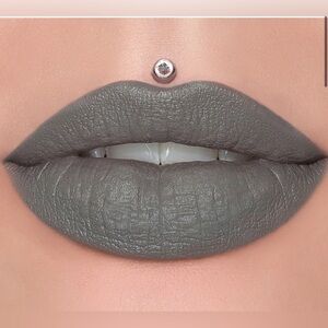Jeffree Star Velvet Trap Lipstick-Drill Sargent